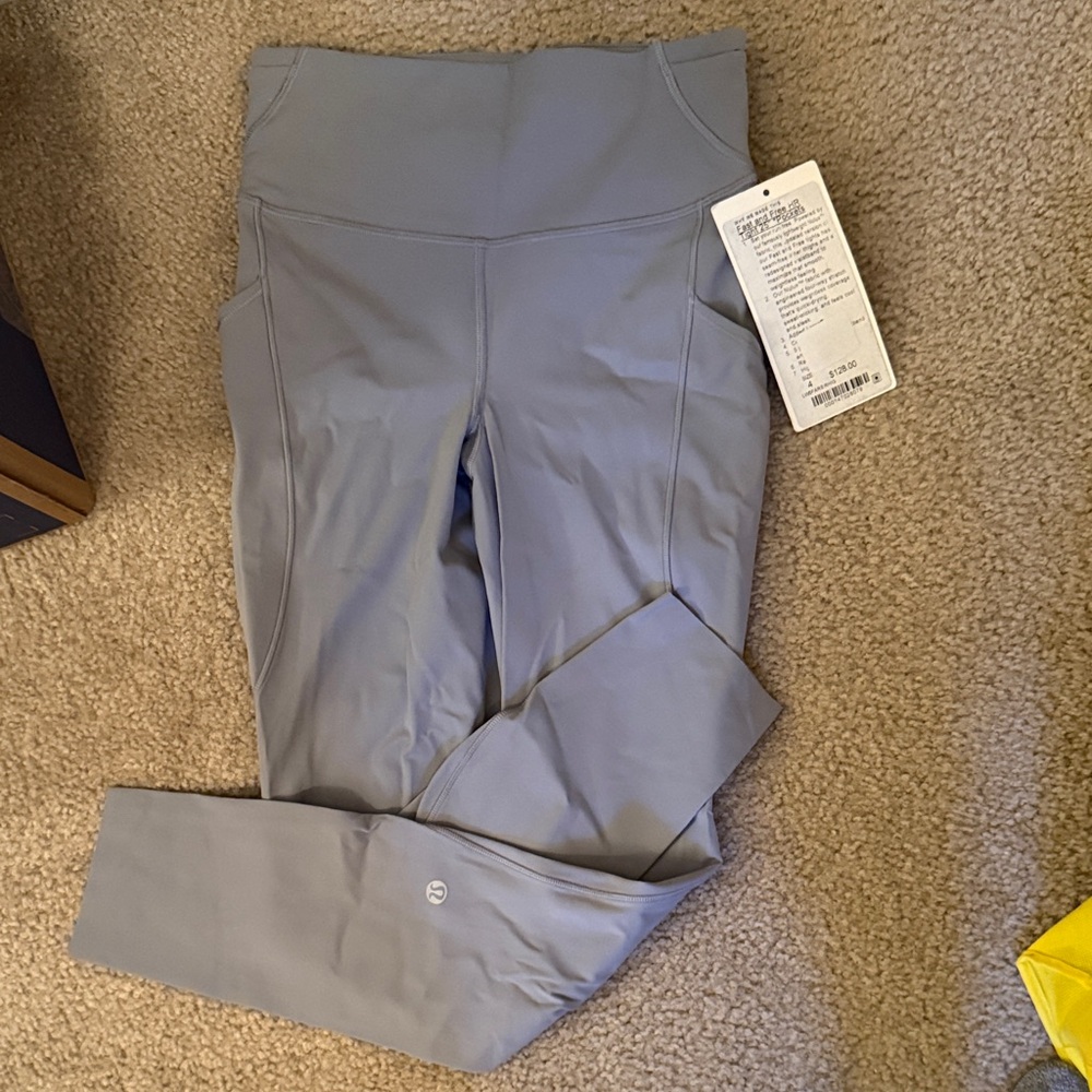 Lulu Fast and Free 25” Gray Leggings- NWT Size 4